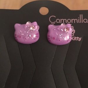 Set of two hello kitty earrings